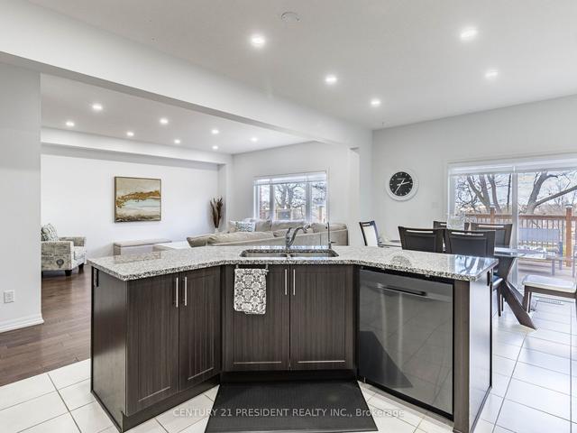 116 Freure Dr, House detached with 4 bedrooms, 4 bathrooms and 5 parking in Cambridge ON | Image 7
