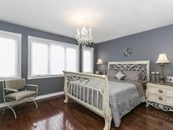 8 Fairbank Crt, House detached with 3 bedrooms, 3 bathrooms and 3 parking in Brampton ON | Image 15