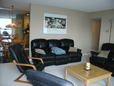 504 - 47 St Clair Ave W, Condo with 2 bedrooms, 2 bathrooms and 1 parking in Toronto ON | Image 3