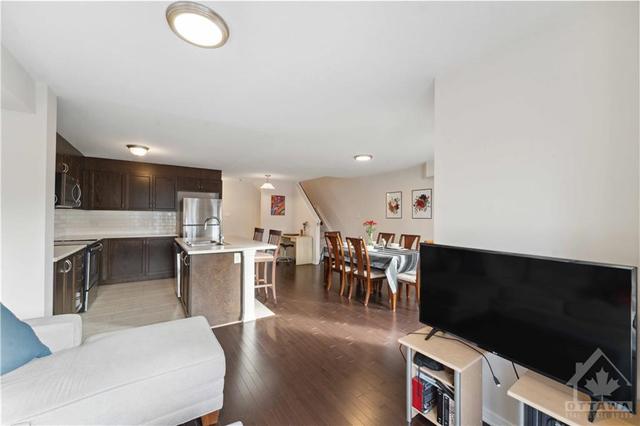 851 Element Private, Townhouse with 2 bedrooms, 2 bathrooms and 2 parking in Ottawa ON | Image 9