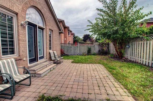 150 Prairie Rose Circ, House detached with 3 bedrooms, 2 bathrooms and 3 parking in Brampton ON | Image 4