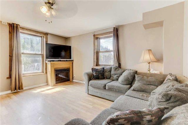 139 Wilson Rd N, House detached with 4 bedrooms, 2 bathrooms and 9 parking in Oshawa ON | Image 5