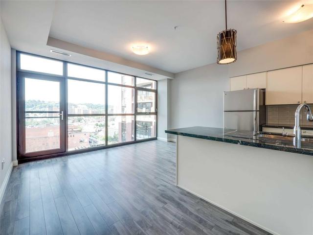 112 King St, Condo with 1 bedrooms, 1 bathrooms and null parking in Hamilton ON | Image 2