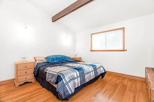 20 Beechcroft Rd, House detached with 3 bedrooms, 2 bathrooms and 10 parking in Penetanguishene ON | Image 2