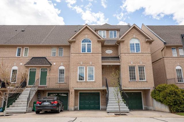 32 - 80 Strathaven Dr, Townhouse with 3 bedrooms, 3 bathrooms and 2 parking in Mississauga ON | Image 1