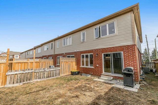 unit 8 - 20 C Line, House attached with 3 bedrooms, 3 bathrooms and 2 parking in Orangeville ON | Image 27