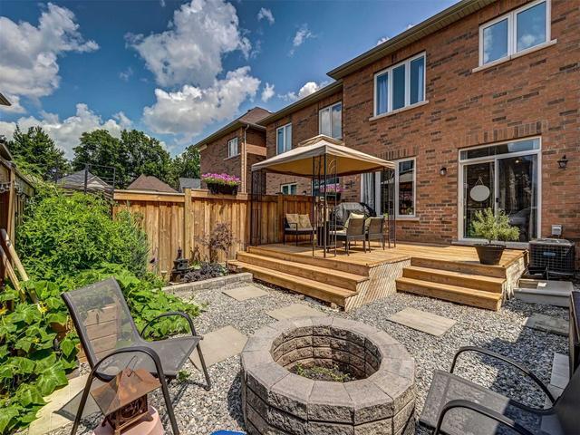 71 Ridgegate Cres, House attached with 3 bedrooms, 3 bathrooms and 4 parking in Halton Hills ON | Image 29