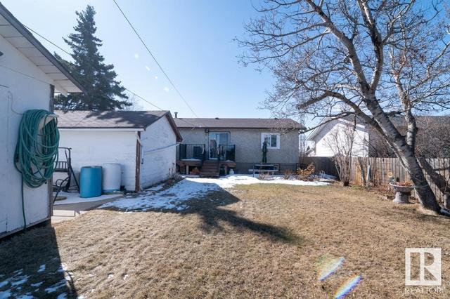 4804 57 Av, House detached with 5 bedrooms, 2 bathrooms and null parking in Tofield AB | Image 32