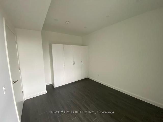 806 - 741 King St W, Condo with 1 bedrooms, 1 bathrooms and 1 parking in Kitchener ON | Image 11