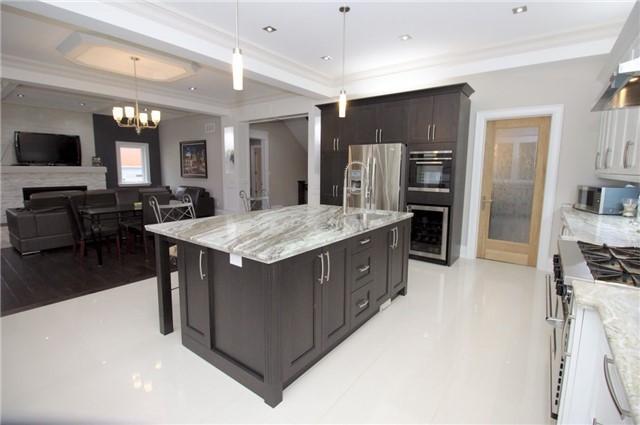 10a Hughson Dr, House detached with 4 bedrooms, 8 bathrooms and 6 parking in Markham ON | Image 4