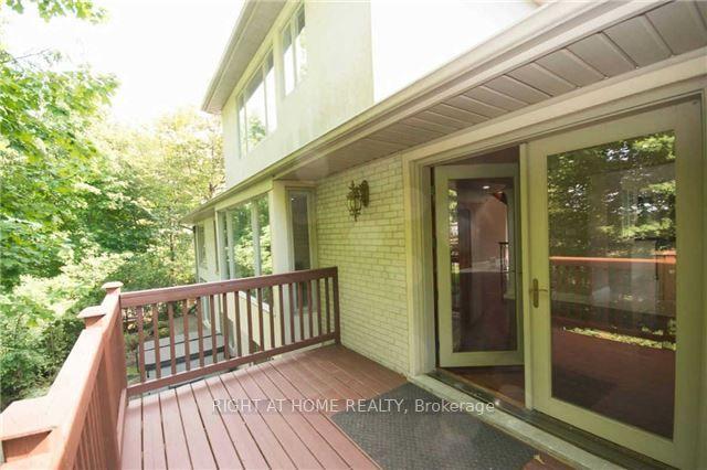 28 Restwell Cres, House detached with 4 bedrooms, 4 bathrooms and 6 parking in Toronto ON | Image 7
