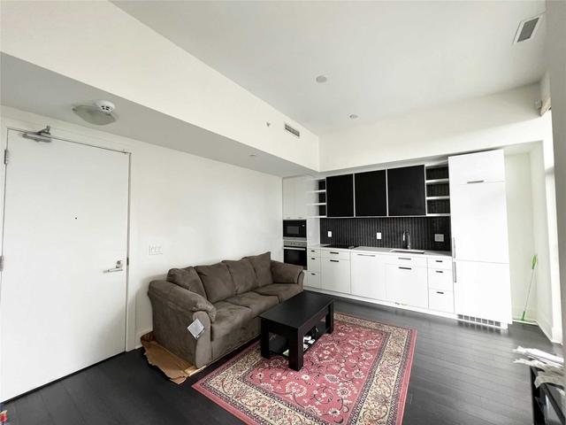 2201 - 32 Davenport Rd, Condo with 0 bedrooms, 1 bathrooms and 0 parking in Toronto ON | Image 17