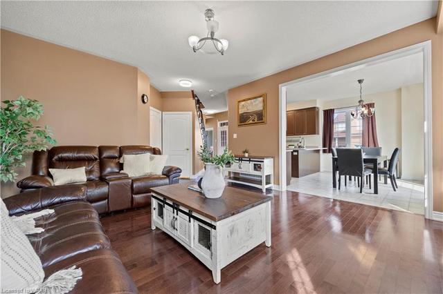 2 Windflower Road, House detached with 4 bedrooms, 3 bathrooms and 4 parking in Brampton ON | Image 35