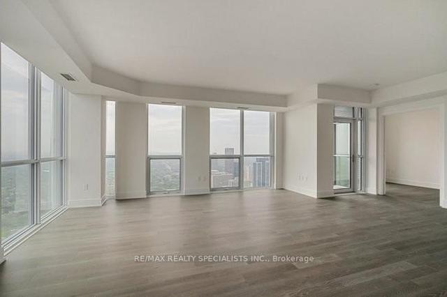 5103 - 1 Yorkville Ave, Condo with 2 bedrooms, 3 bathrooms and 2 parking in Toronto ON | Image 37
