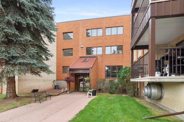 234 - 1480 Southview Drive Se, Condo with 2 bedrooms, 2 bathrooms and 1 parking in Medicine Hat AB | Image 1