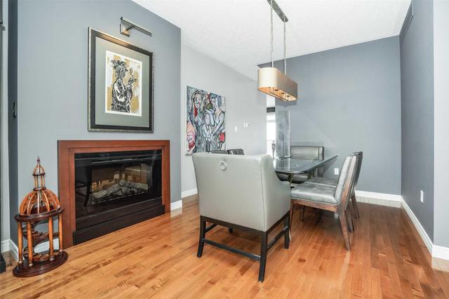710 Zurich Dr, House detached with 3 bedrooms, 4 bathrooms and 2 parking in Waterloo ON | Image 4