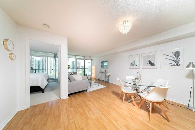 1011 - 5500 Yonge St, Condo with 1 bedrooms, 1 bathrooms and 1 parking in Toronto ON | Image 3
