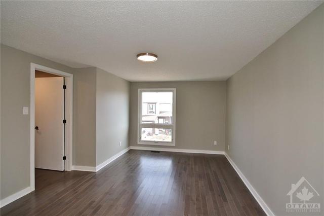 20 Jenny Private, Townhouse with 3 bedrooms, 3 bathrooms and 2 parking in Ottawa ON | Image 19