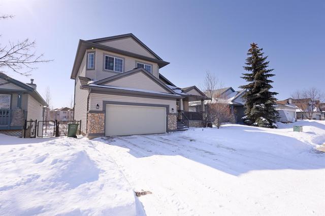129 West Creek Pond, House detached with 3 bedrooms, 3 bathrooms and 4 parking in Calgary AB | Image 3