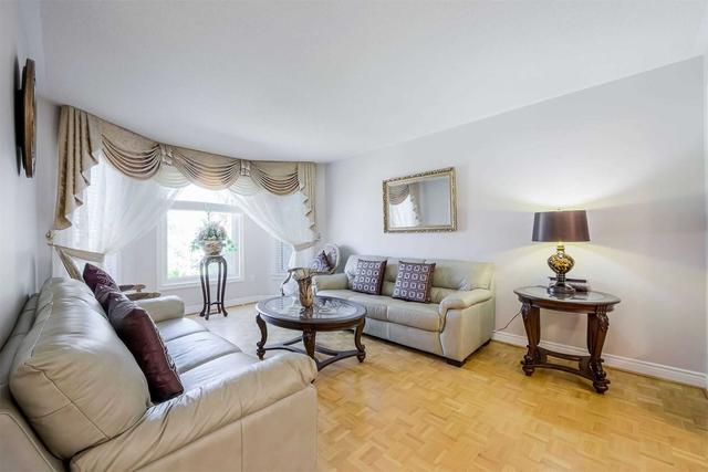 1043 Bradbury Chse W, House detached with 4 bedrooms, 4 bathrooms and 8 parking in Mississauga ON | Image 36
