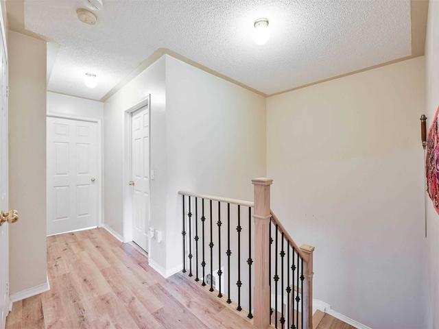 43 Nautical Dr, House semidetached with 3 bedrooms, 4 bathrooms and 5 parking in Brampton ON | Image 9