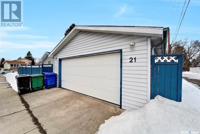 21 Britnell Crescent, House detached with 5 bedrooms, 2 bathrooms and null parking in Saskatoon SK | Image 37