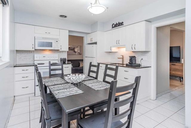 24 Roseglen Cres, House detached with 3 bedrooms, 2 bathrooms and 6 parking in Toronto ON | Image 4