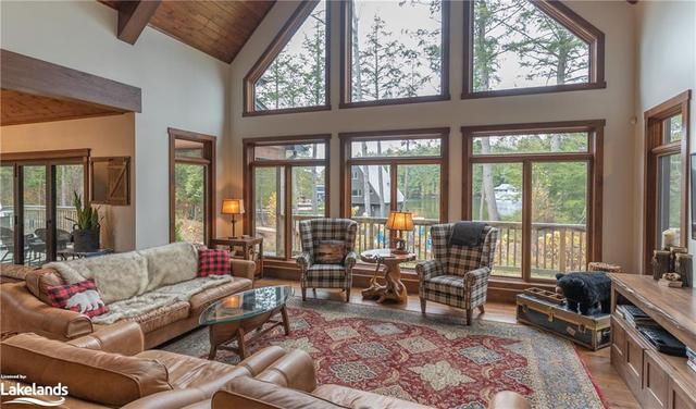 1004 Ransbury Road, House detached with 4 bedrooms, 3 bathrooms and null parking in Muskoka Lakes ON | Image 2