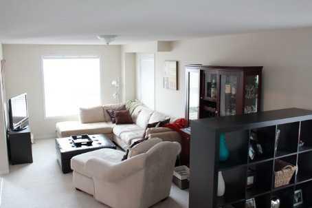 2011 Coronation Dr, House detached with 3 bedrooms, 3 bathrooms and 2 parking in London ON | Image 4