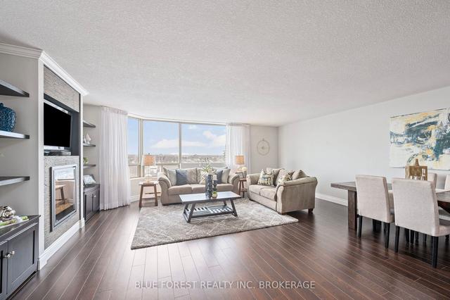 1108 - 695 Richmond St, Condo with 2 bedrooms, 2 bathrooms and 1 parking in London ON | Image 29