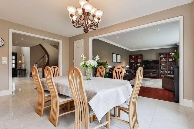 143 Weaver Crt, House detached with 5 bedrooms, 5 bathrooms and 10 parking in Vaughan ON | Image 11