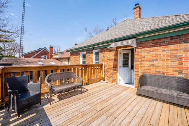 163 Park St, House detached with 6 bedrooms, 3 bathrooms and 6 parking in Kitchener ON | Image 13