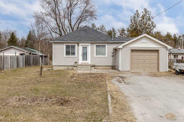 145 Toll Rd, House detached with 2 bedrooms, 1 bathrooms and 5 parking in East Gwillimbury ON | Image 12