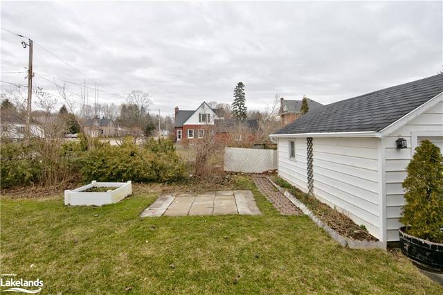 200 St. Vincent Street, House detached with 2 bedrooms, 1 bathrooms and 3 parking in Meaford ON | Image 13