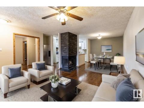 172 Surrey Gd Nw, House attached with 2 bedrooms, 1 bathrooms and 1 parking in Edmonton AB | Card Image