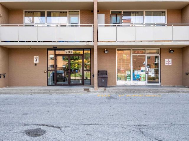 402 - 207 Galloway Rd, Condo with 2 bedrooms, 1 bathrooms and 1 parking in Toronto ON | Image 21