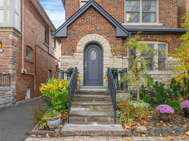 349 Castlefield Ave, House detached with 4 bedrooms, 3 bathrooms and 2 parking in Toronto ON | Image 12