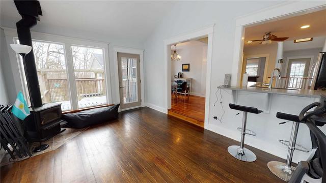 41 Regent St, House detached with 2 bedrooms, 2 bathrooms and 2 parking in Guelph ON | Image 13
