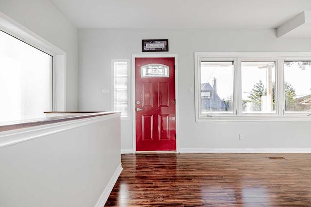main - 57 Winnett Ave, House detached with 2 bedrooms, 1 bathrooms and 0 parking in Toronto ON | Image 13