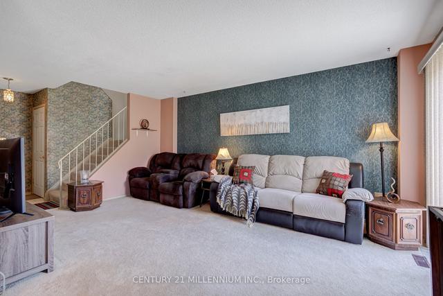 22 Mitchell Ave, House detached with 3 bedrooms, 2 bathrooms and 5 parking in Brampton ON | Image 37