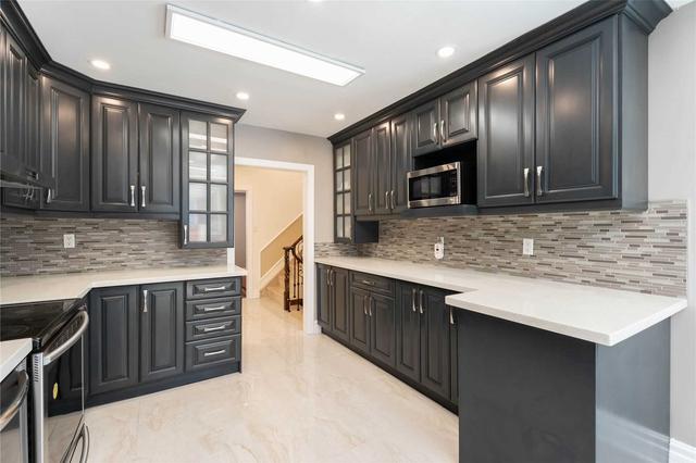 3472 Burningoak Cres, House detached with 4 bedrooms, 4 bathrooms and 6 parking in Mississauga ON | Image 33