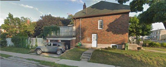 281 Laird Dr, House semidetached with 2 bedrooms, 2 bathrooms and 3 parking in Toronto ON | Image 2
