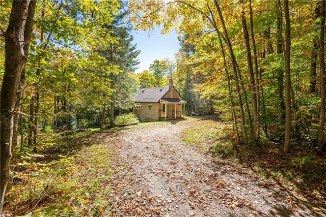 2255 Calabogie Road, House detached with 3 bedrooms, 1 bathrooms and 6 parking in Greater Madawaska ON | Image 10