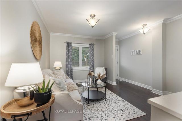 21 Pharmacy Ave, House semidetached with 3 bedrooms, 2 bathrooms and 2 parking in Toronto ON | Image 27