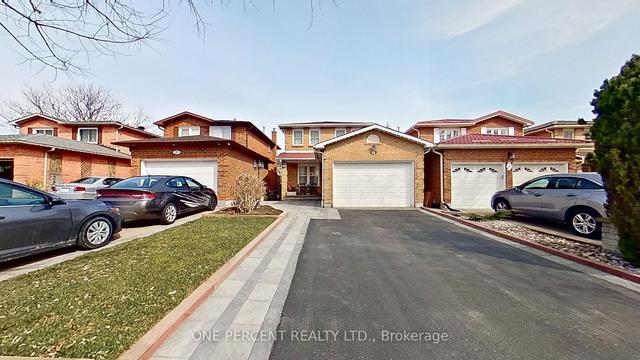 25 Charcoal Dr, House detached with 3 bedrooms, 4 bathrooms and 5 parking in Toronto ON | Image 12