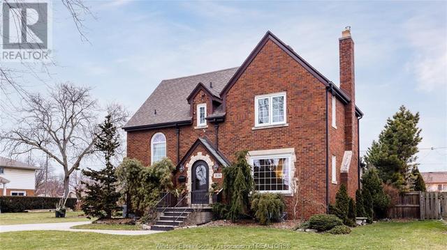 3130 California, House detached with 3 bedrooms, 1 bathrooms and null parking in Windsor ON | Image 4