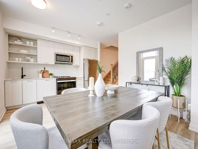 102 - 12 Symes Rd, Townhouse with 2 bedrooms, 2 bathrooms and 1 parking in Toronto ON | Image 4