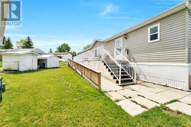 236 Aspen Place, Home with 3 bedrooms, 2 bathrooms and 2 parking in Red Deer County AB | Image 23