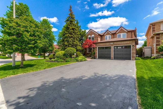 1528 Hollywell Ave, House detached with 4 bedrooms, 4 bathrooms and 6 parking in Mississauga ON | Image 1