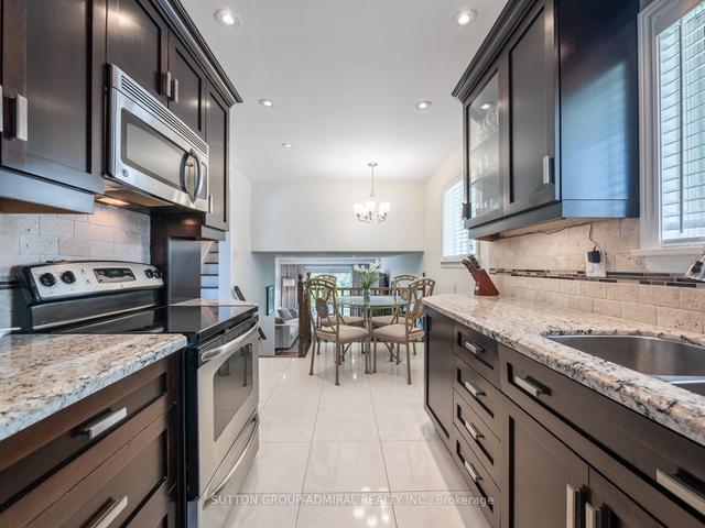52a Cedar Brae Blvd, House detached with 4 bedrooms, 2 bathrooms and 5.5 parking in Toronto ON | Image 38